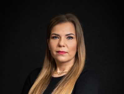 KAROLINA<br />
MARCIOCH-WOREK