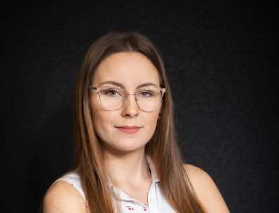 OLIWIA<br />
STRASZEK